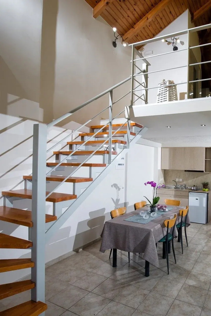 Mary Hotel & Mary Royal Suites