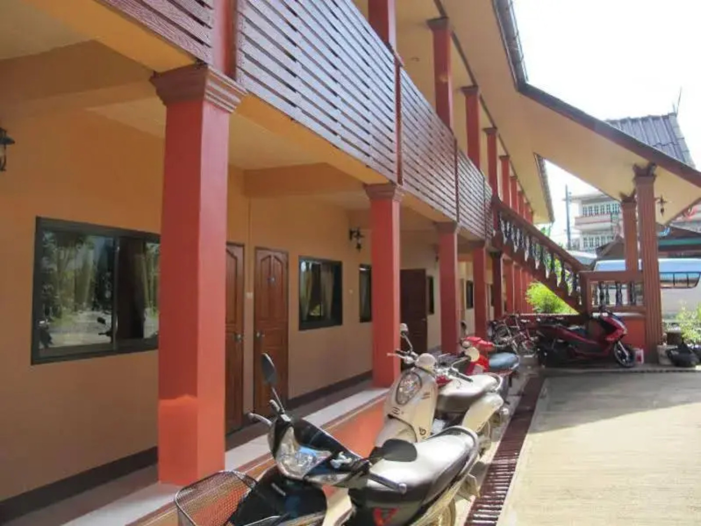 Siam Riverside Guest House