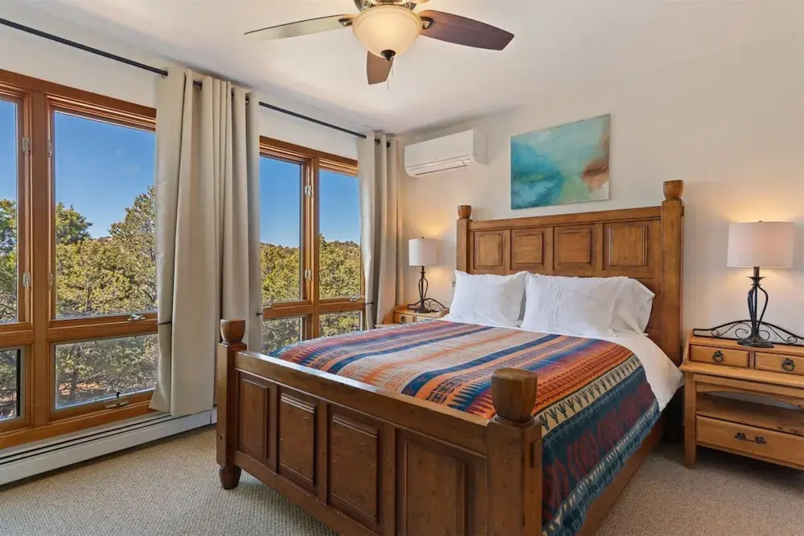 Sunlit Pines - Tucked in the Trees, Private Escape, Easy Drive to Plaza - NEW Listing