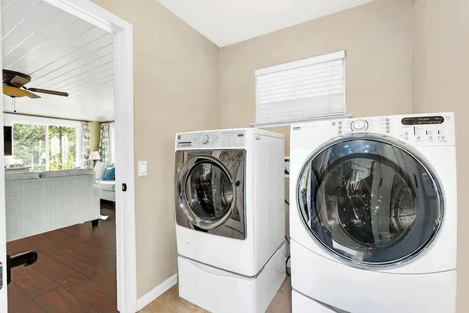 Awesome Views, Game Room, Hot Tub and More!