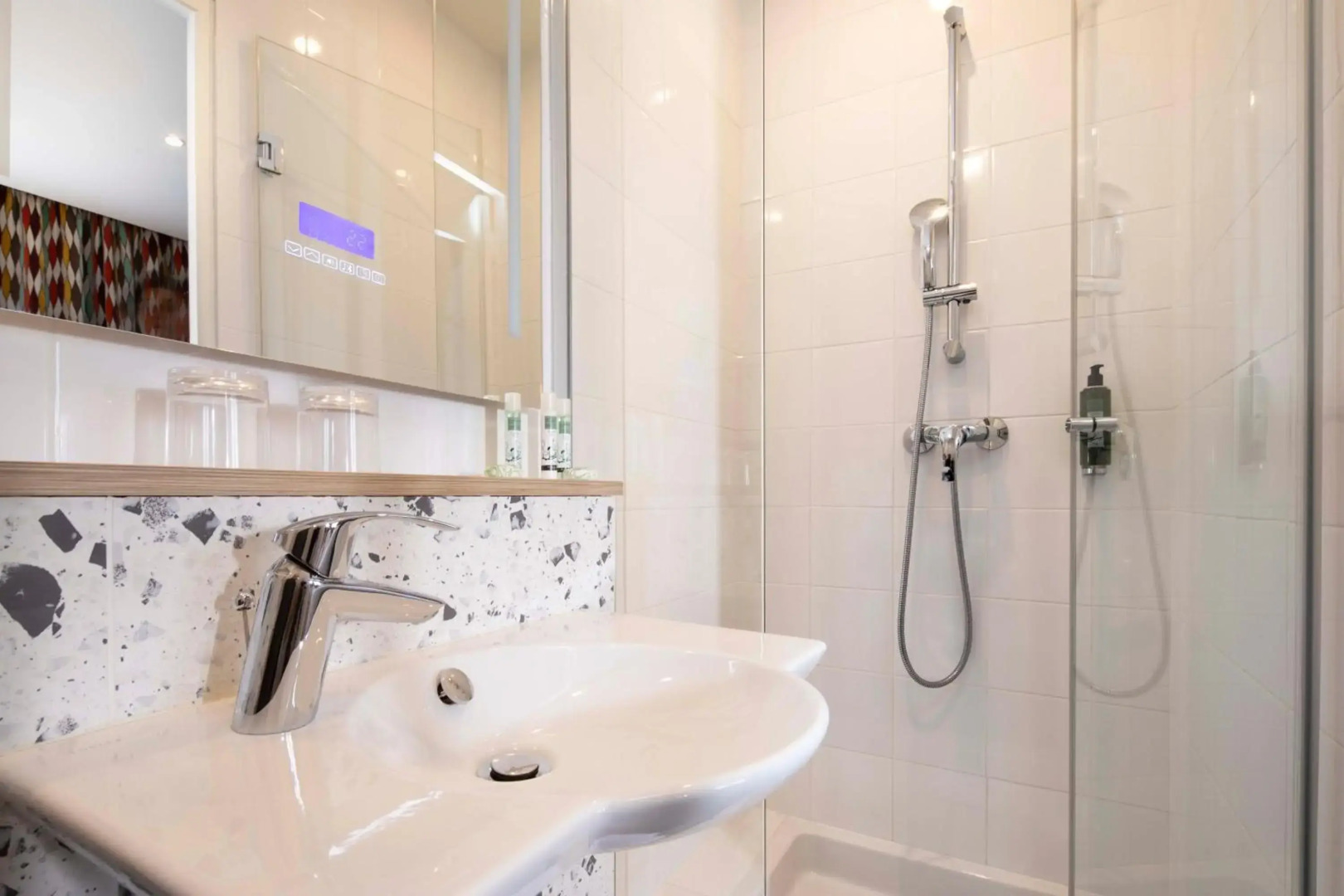 Hôtel Locomo - Gare de Lyon Bastille