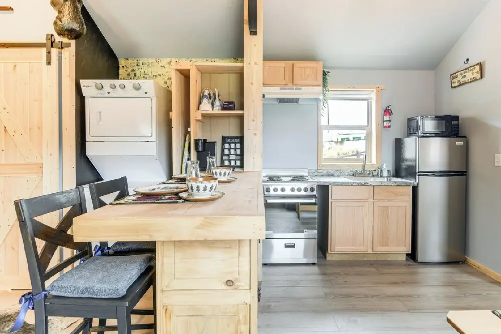 Fishing & Views: 'river Paradise' in Dubois!