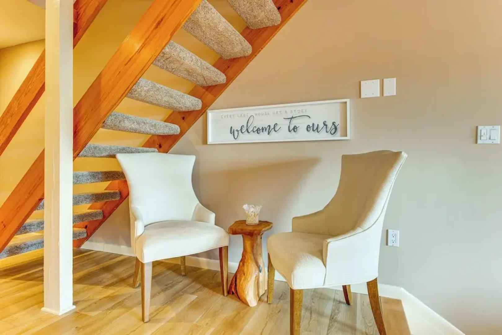 Waterfront Community: Lake Winnipesaukee Retreat!