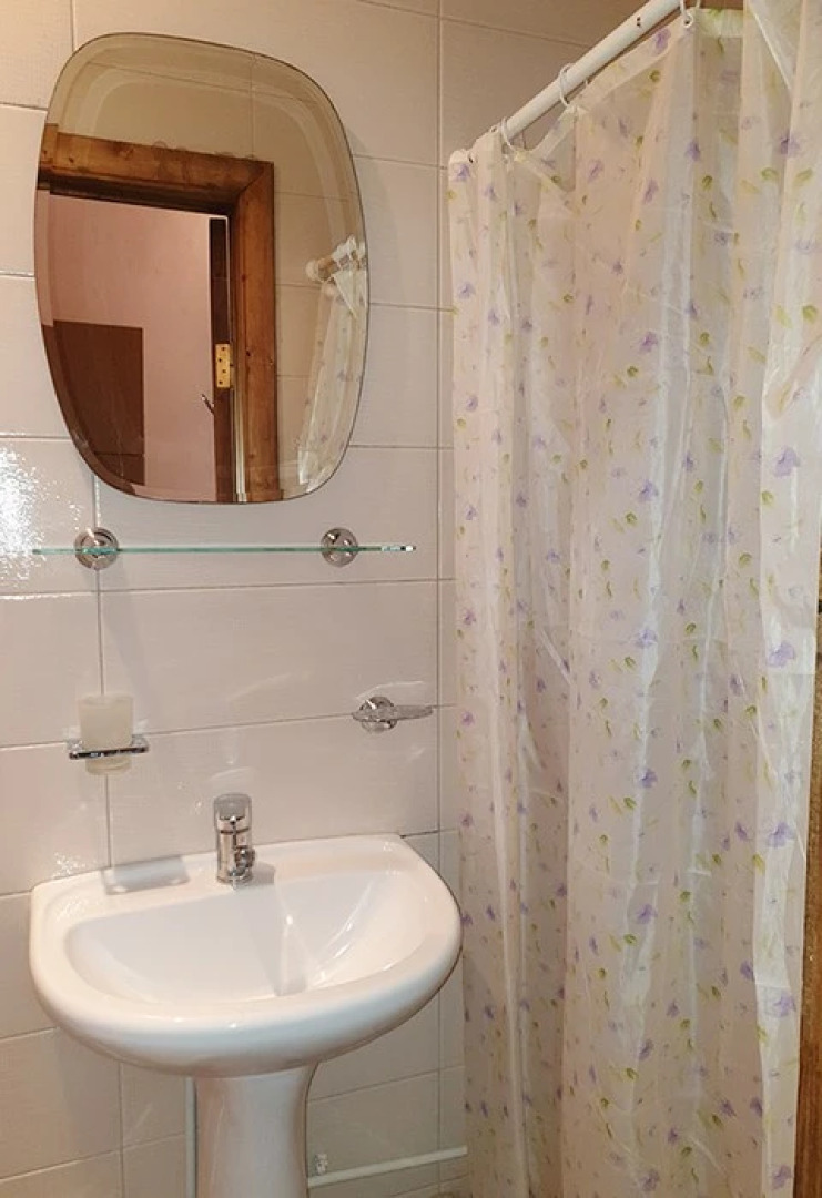 Гостиница Абхазия