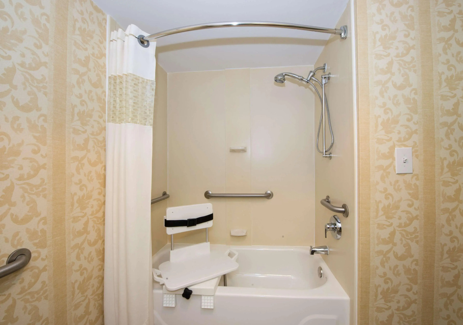 Hampton Inn & Suites Atlanta Airport North I-85