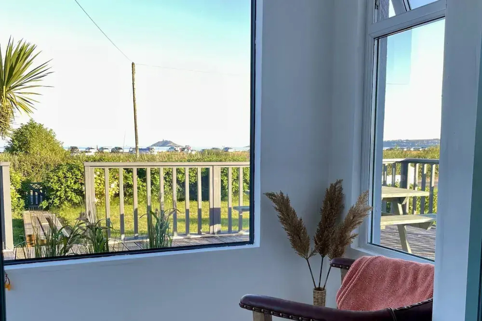 Wavecrest Holiday Cottage