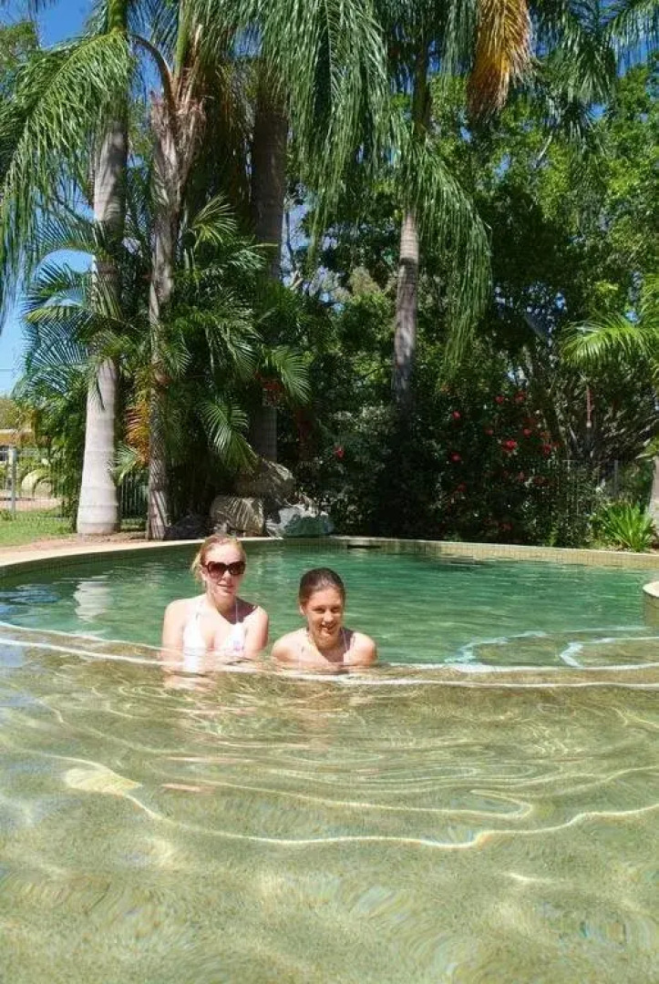 Dalrymple Tourist Van Park