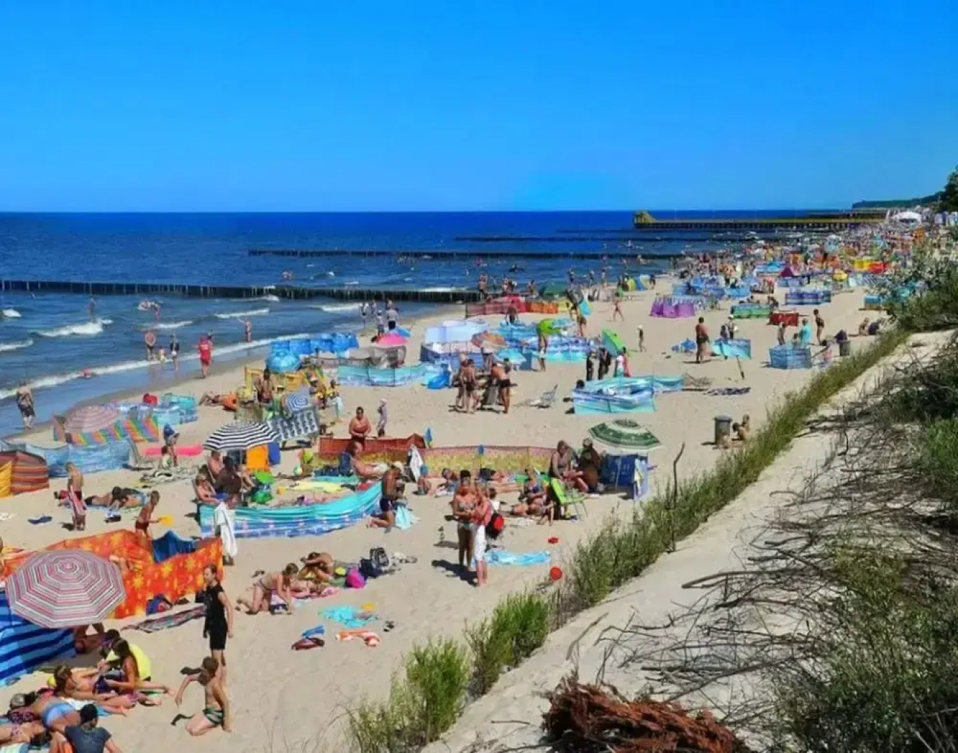Single-story Holiday Home Near the Sea, Ustronie