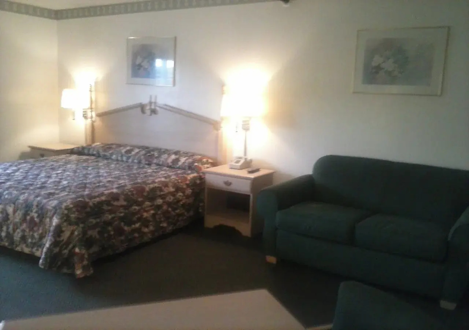 Magnuson Hotel Summerton