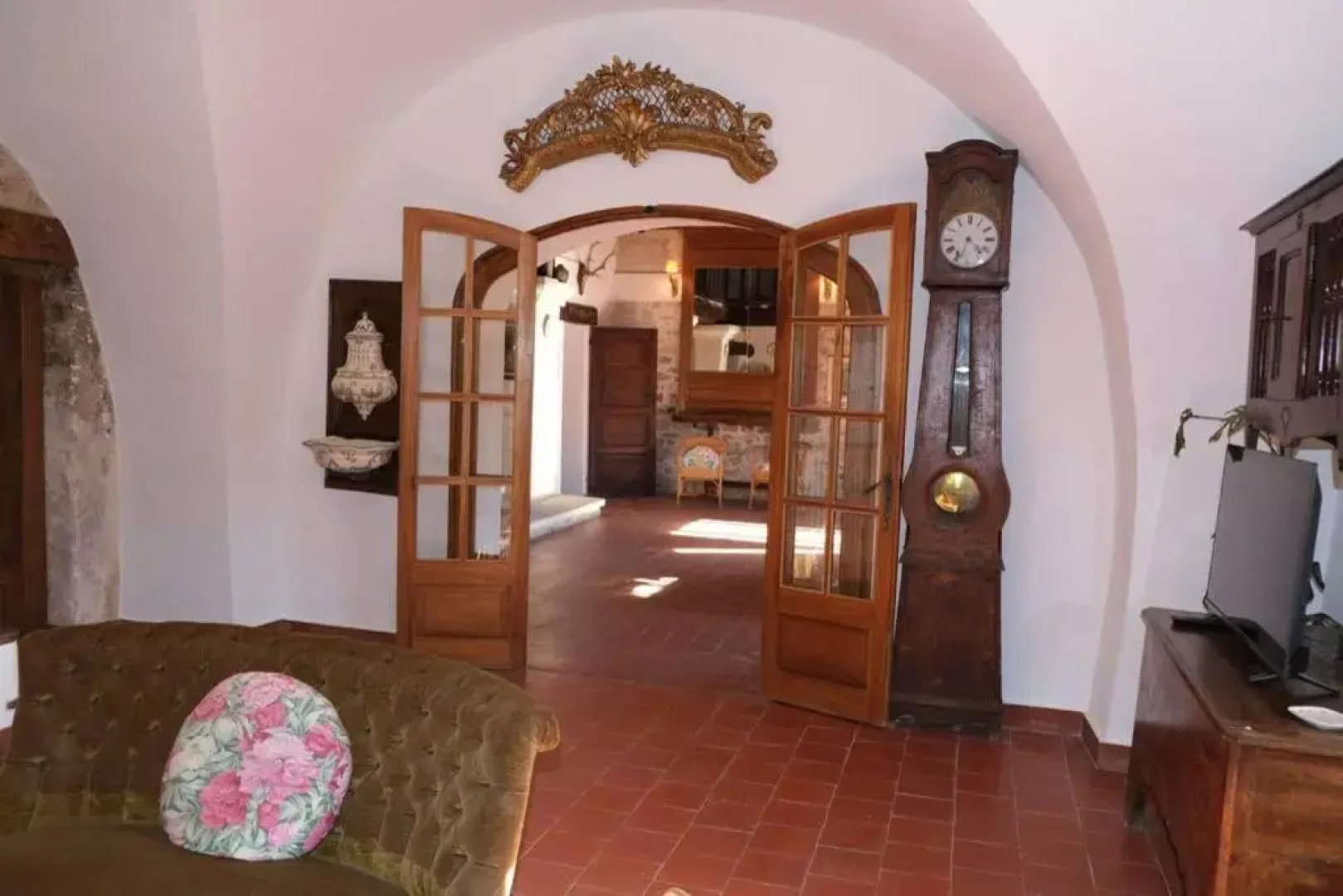 Typical mas provençal with swimming pool in a small hamlet near Mouriès in the Alpilles in Provence- 8 persons LS1-361 OUSTAU D'ANTAN