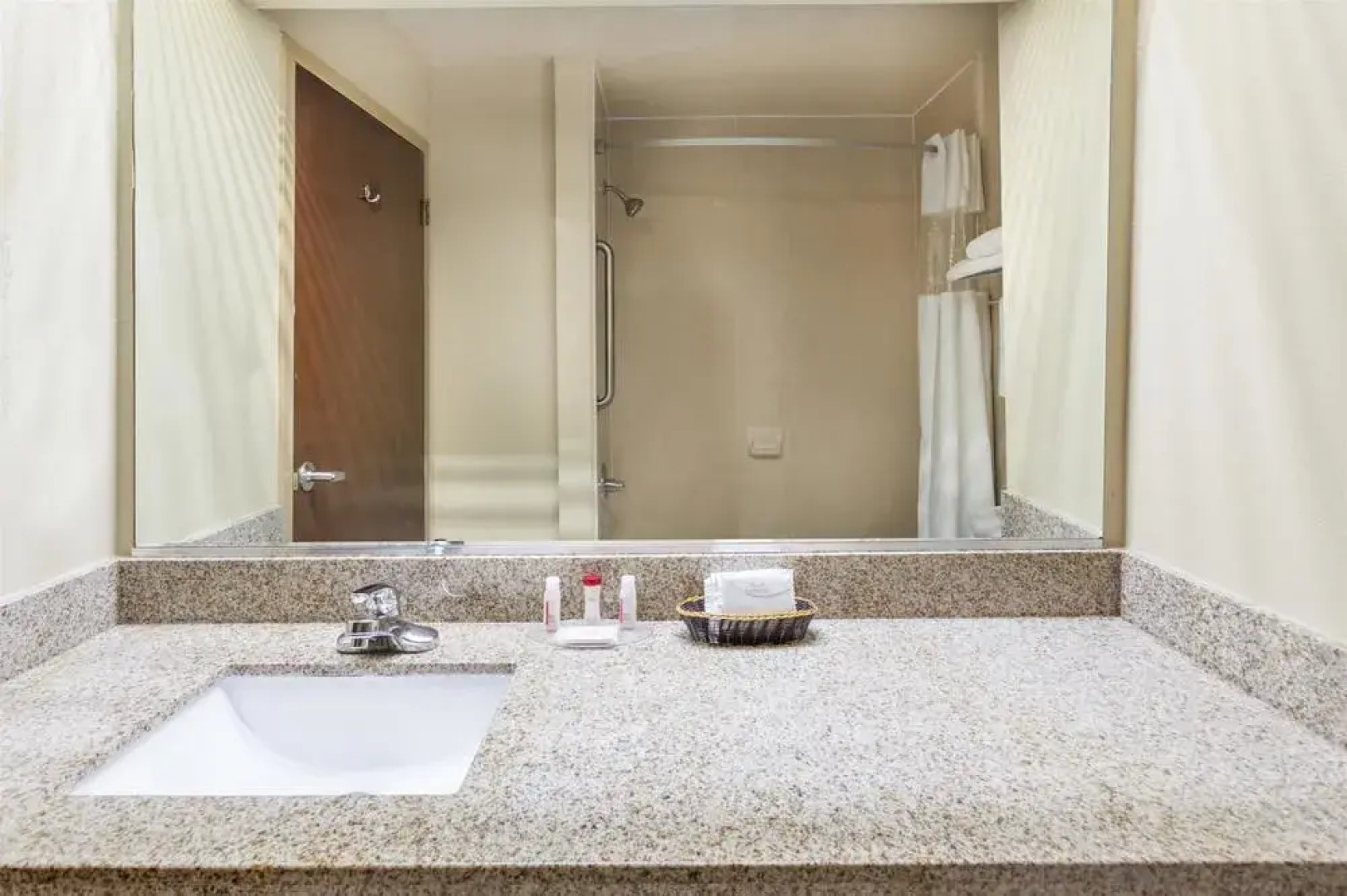 Ramada Limited Locust Grove