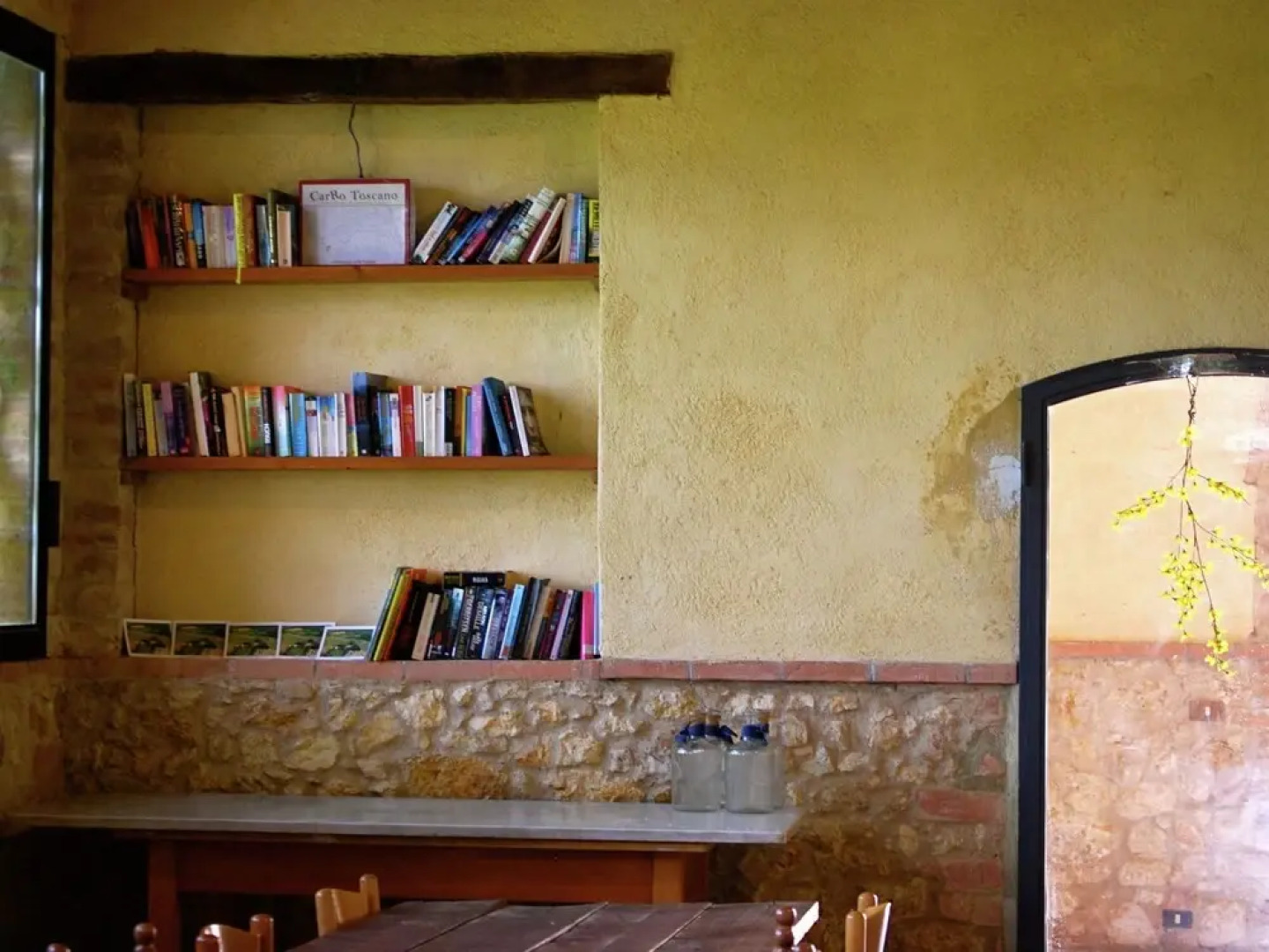 Peaceful Apartment in San Gimignano Tuscany with Pool