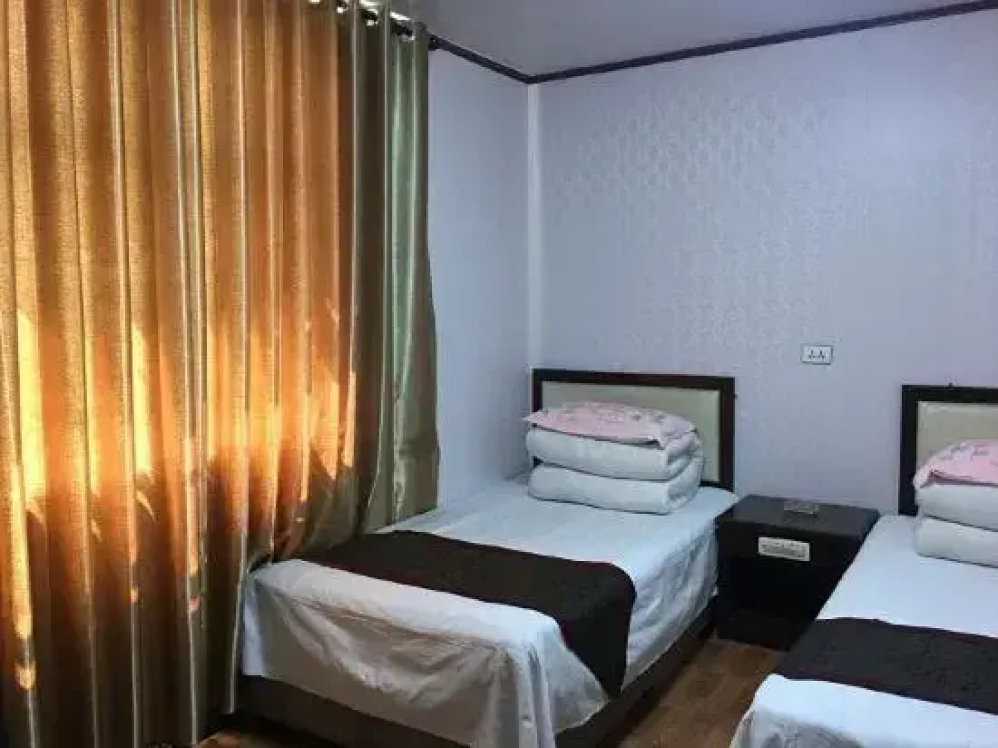 Huayang Guesthouse