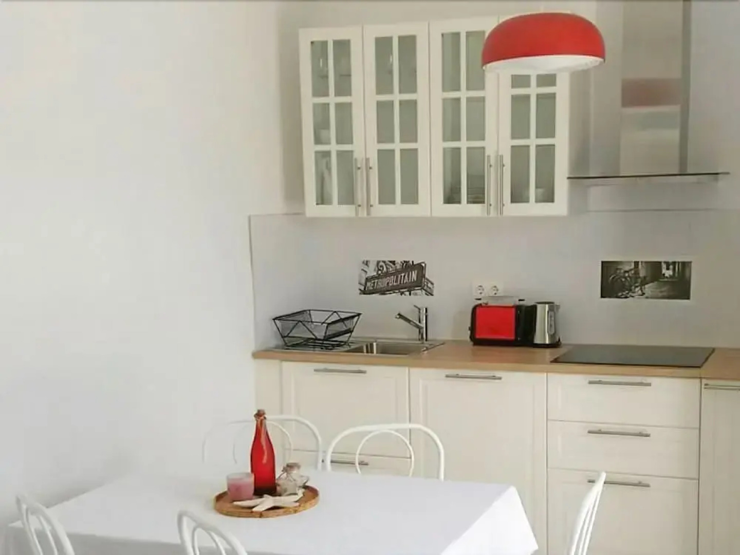 Apartments and Rooms Mladenka