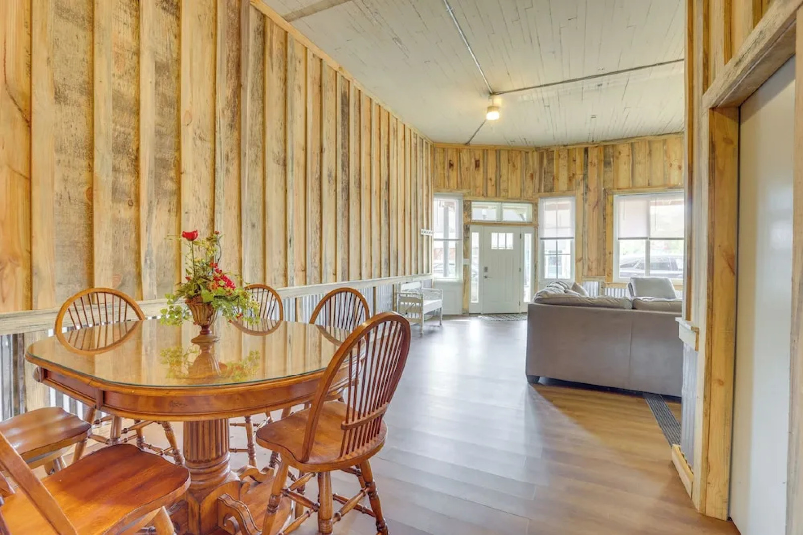 Downtown Lineville Vacation Rental ~ 10 Mi to Lake