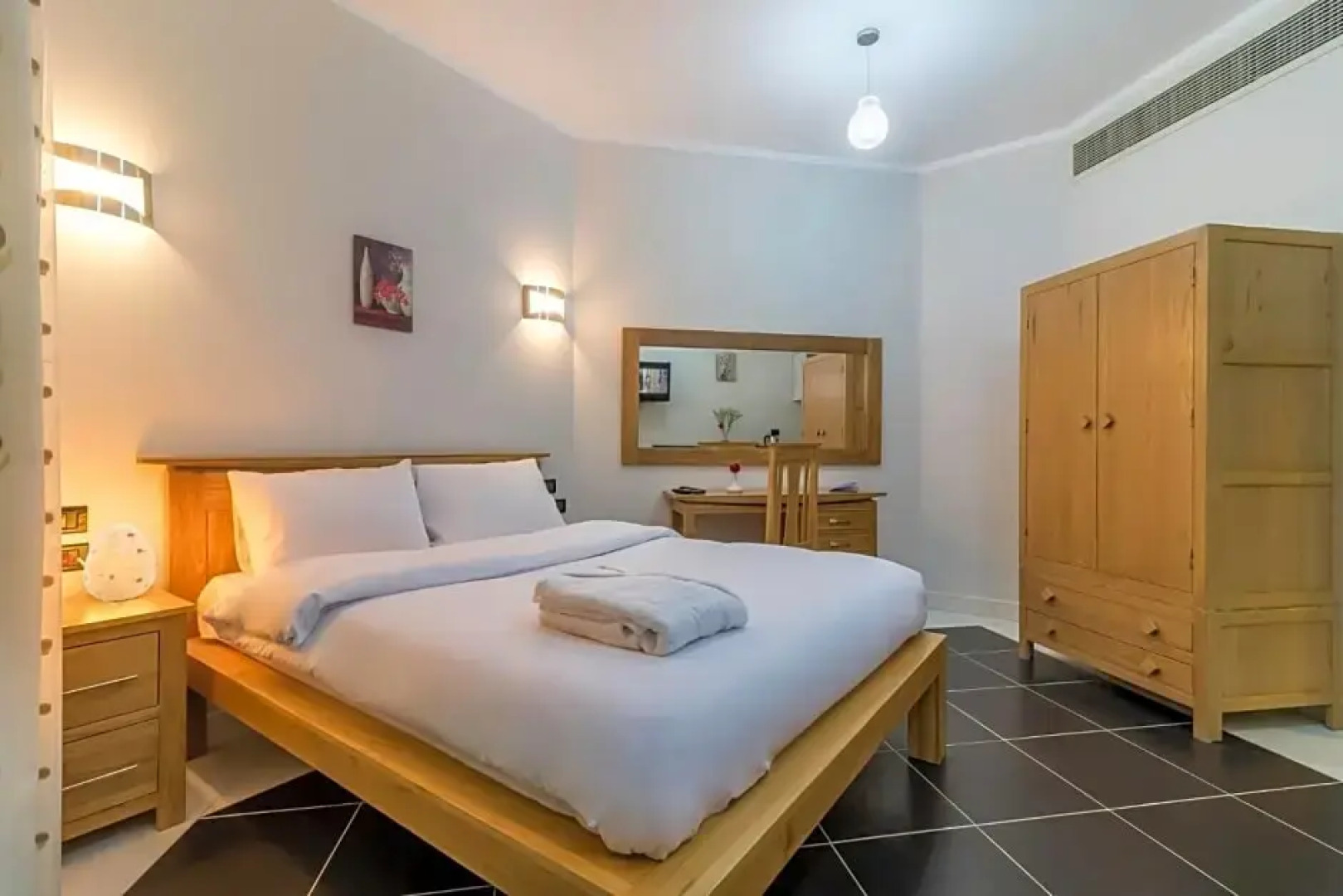 Royal Beach Serviced Apartments