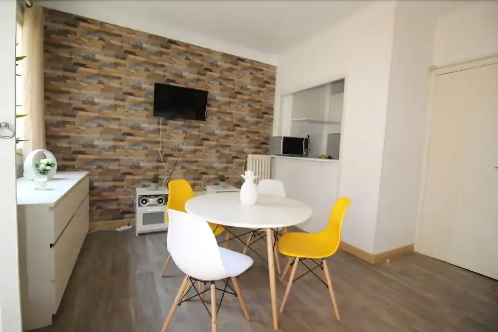 Nice Booking - Myranice - Jardin - Calme