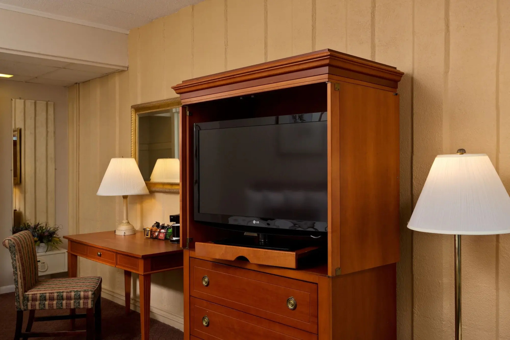 Fort William Henry Hotel and Conference Center