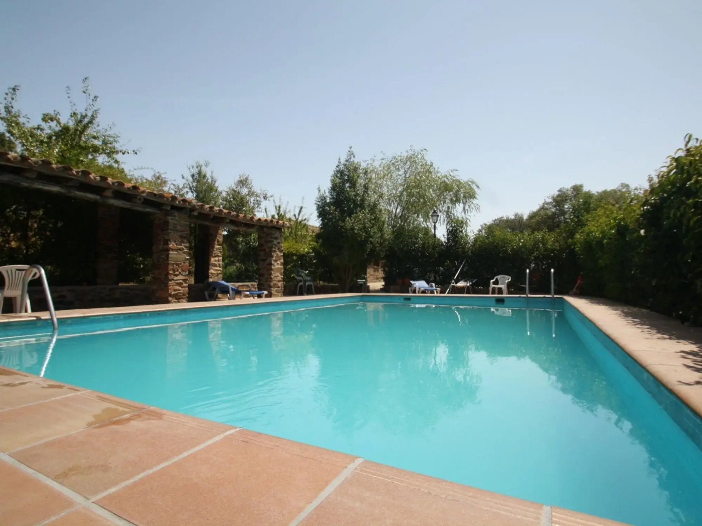 Modern Farmhouse in Valencia de Alcántara With Pool