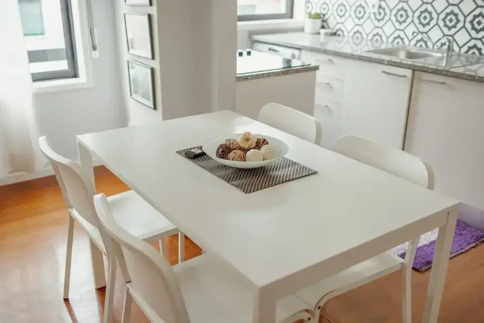 Espinho Seawalk AND Seaview by Vacationy