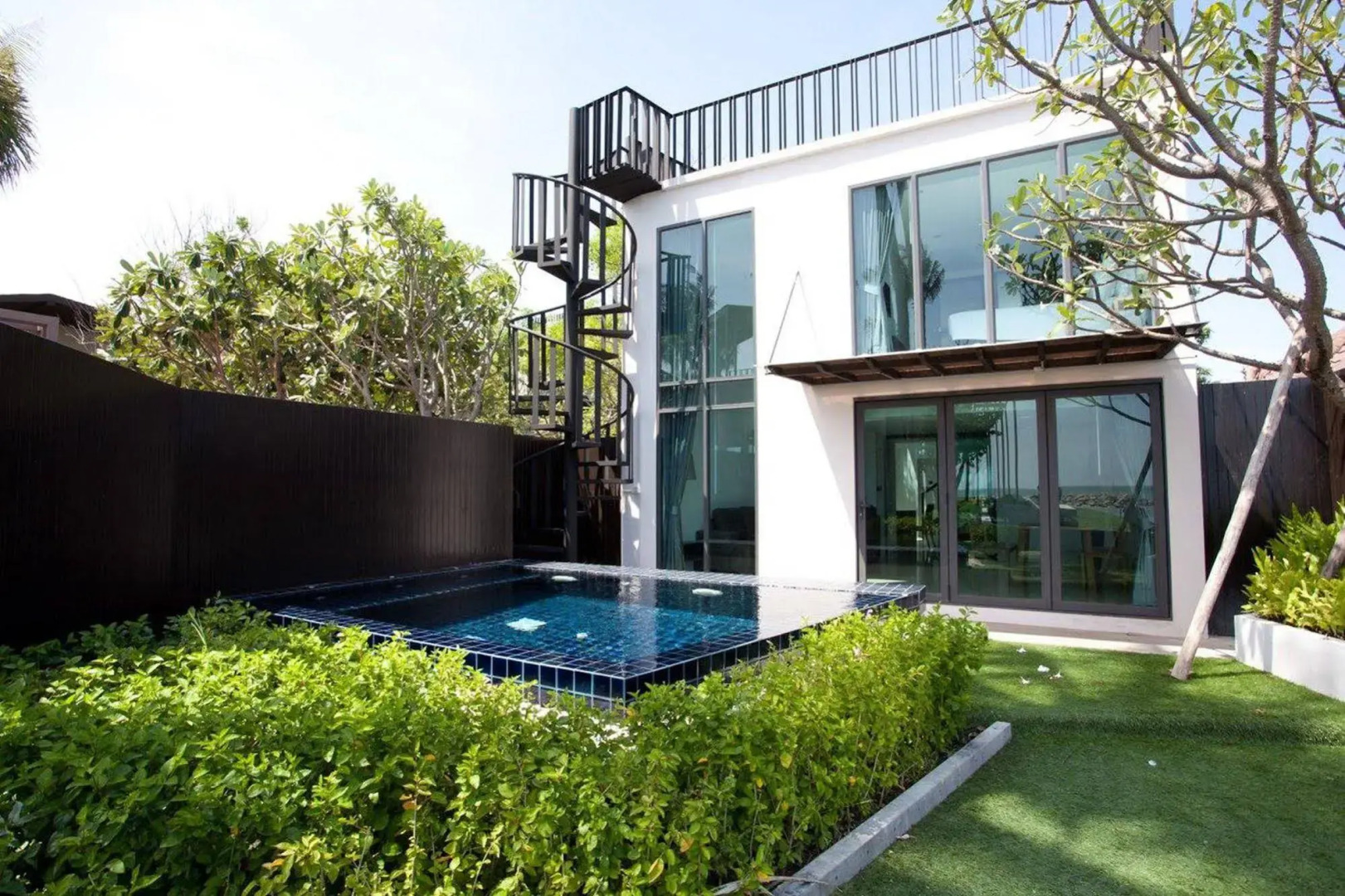 Eco Moment Beach Resort Hadchaosamran