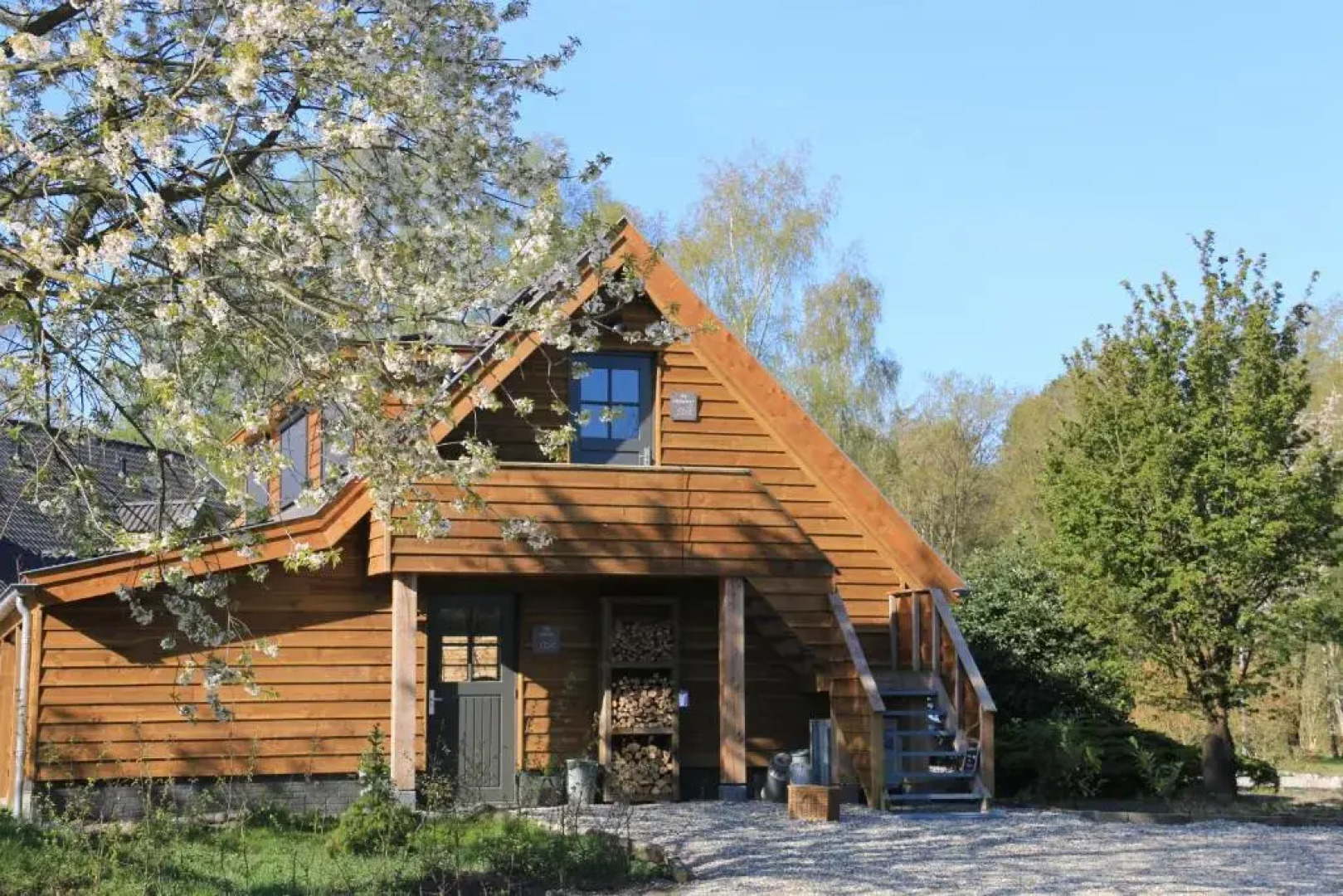 Inn The Woods - Private Stay