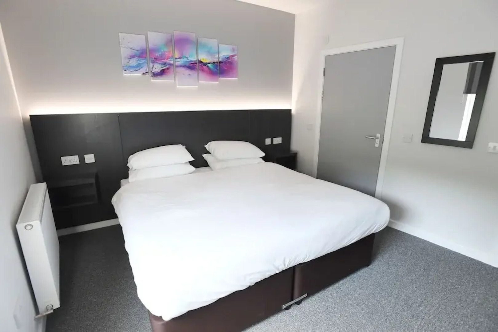 Rooms at the Railway