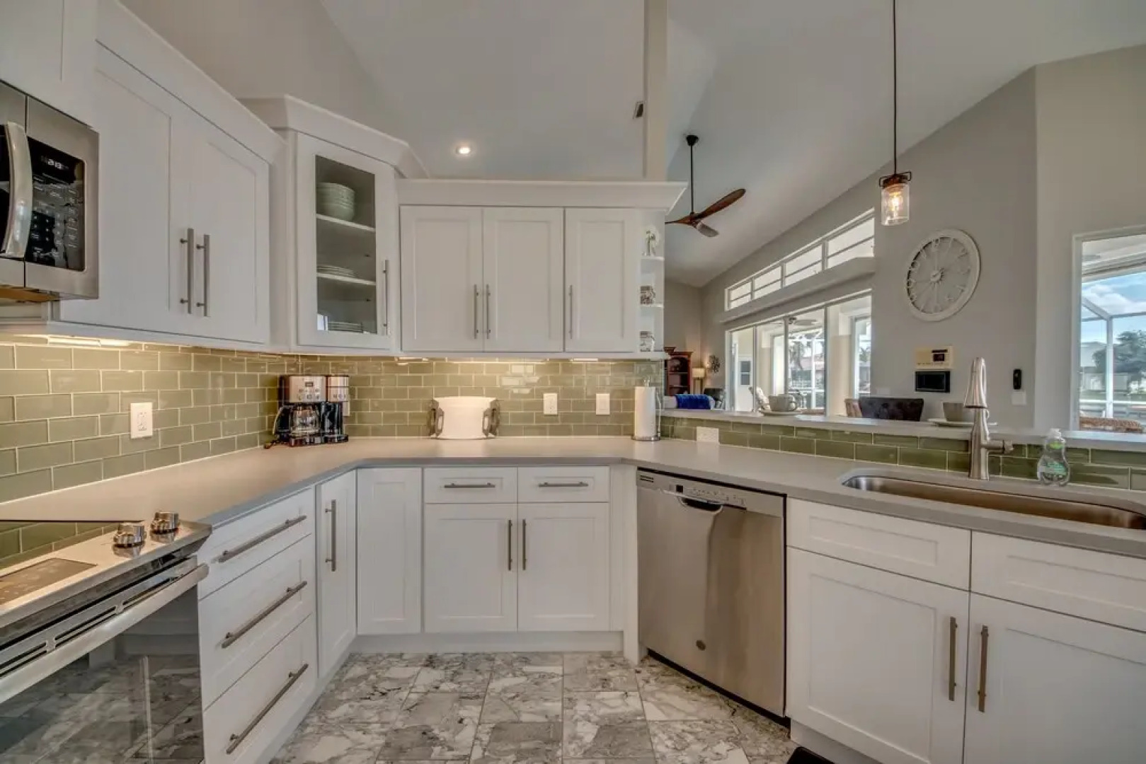 Villa Salty Shoreline - Roelens Vacations