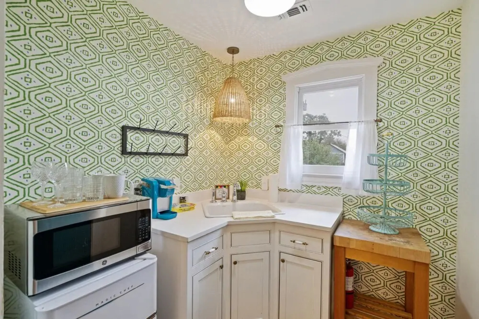 Gorgeous Tiny Home Just 5 min From Signor Vineyards!