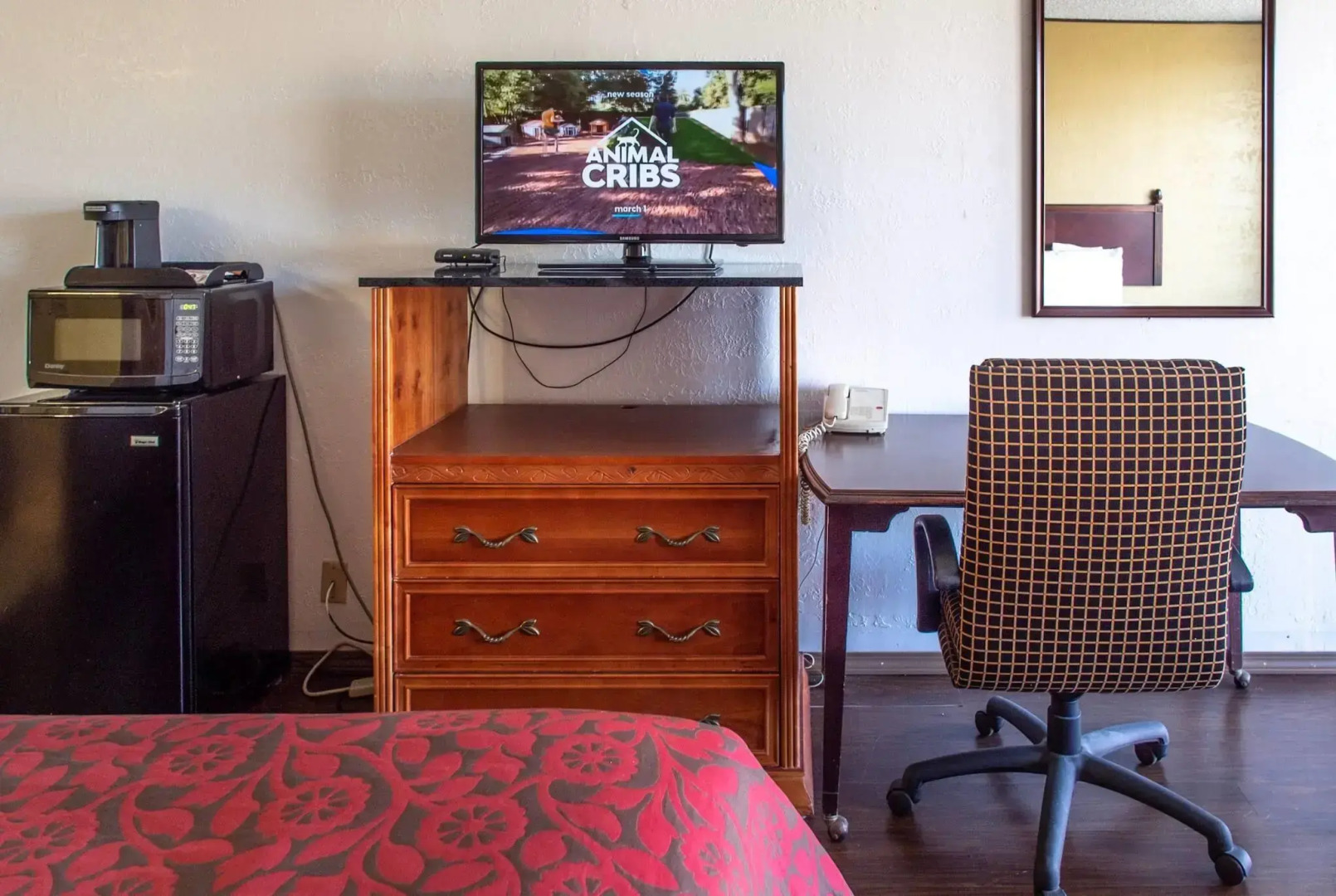 Days Inn by Wyndham Clinton