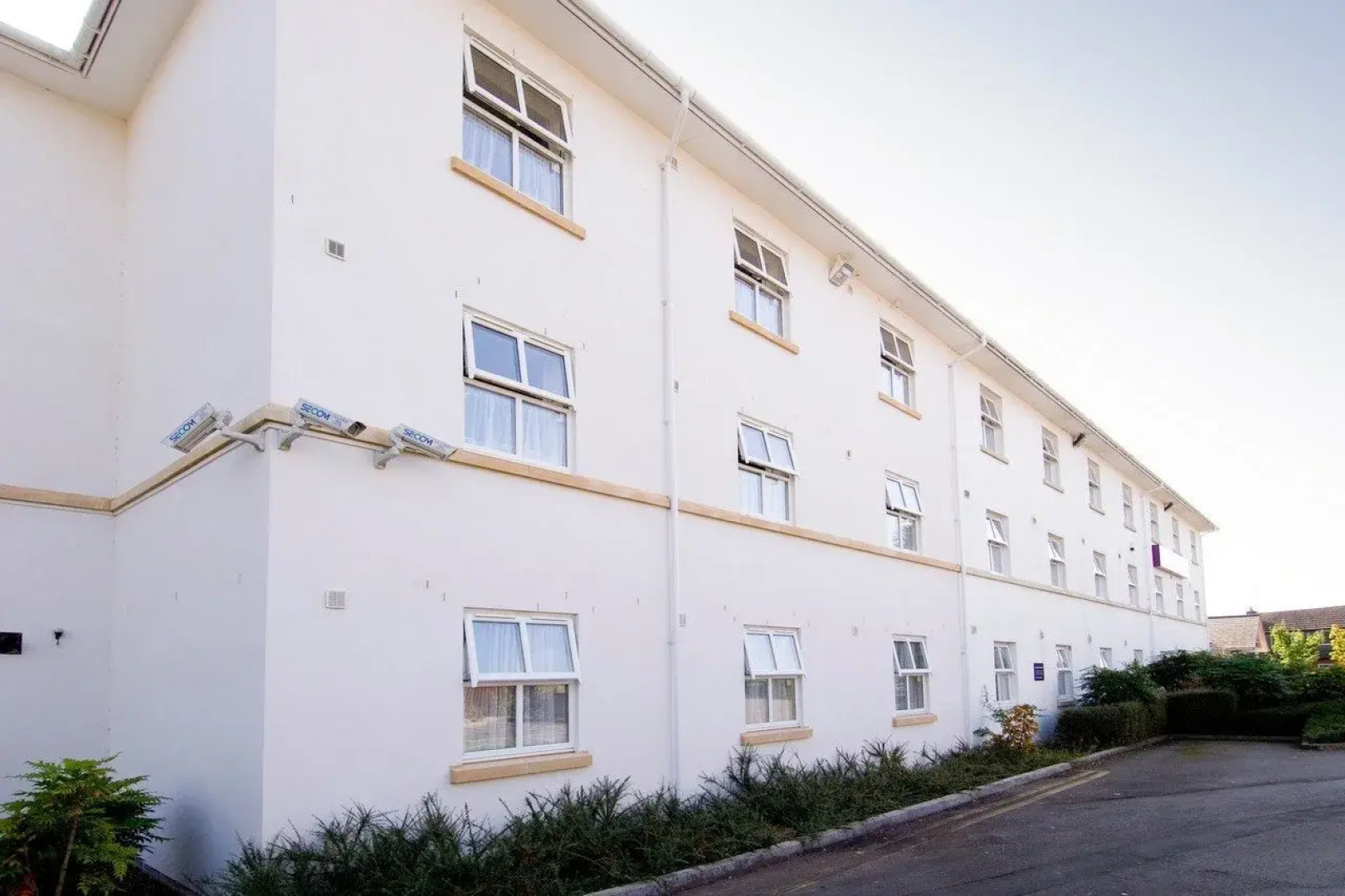 Premier Inn Cheltenham Central - West/A40