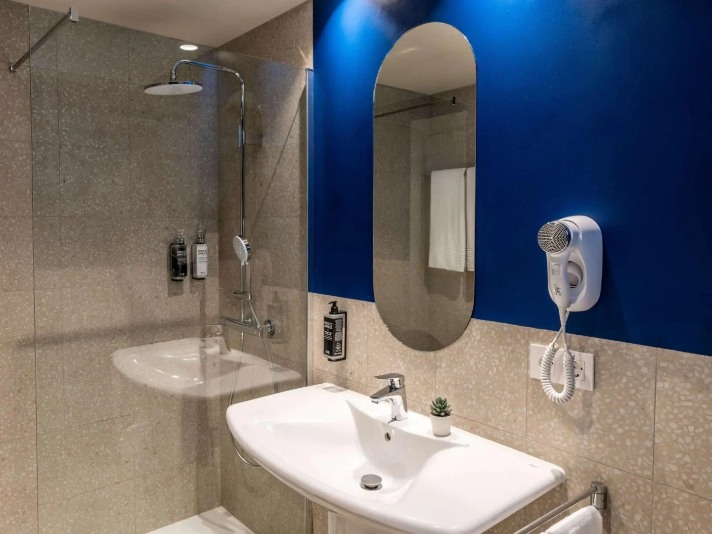 ibis Styles Zaragoza Centro