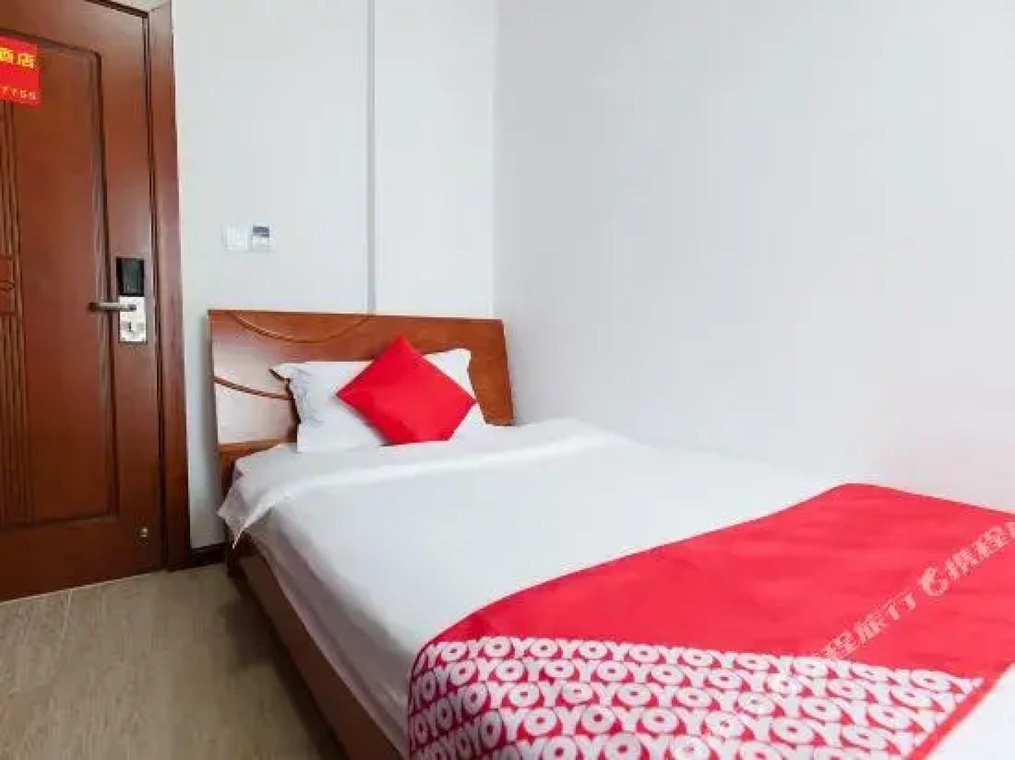 Lvzhou Shangwu Hotel