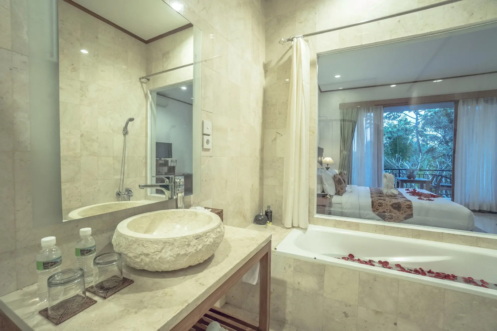 Отель Gita Maha