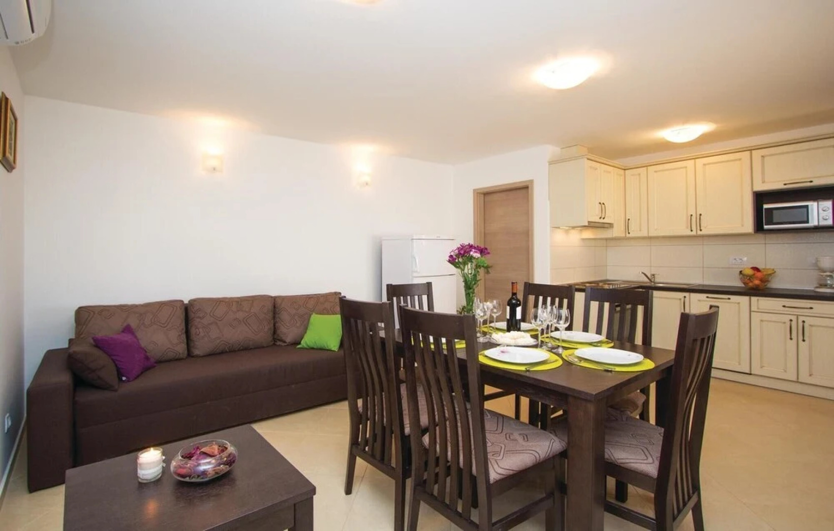 Stunning Home in Filipana With Wifi and 2 Bedrooms