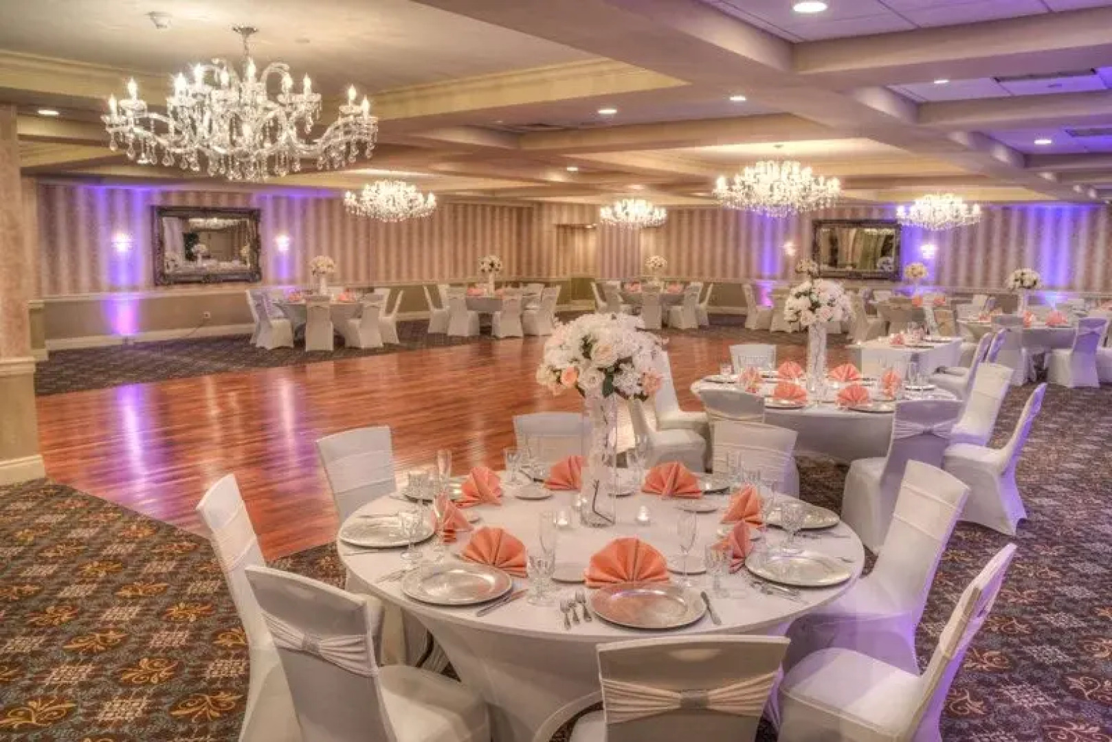 Doubletree Tinton Falls - Eatontown