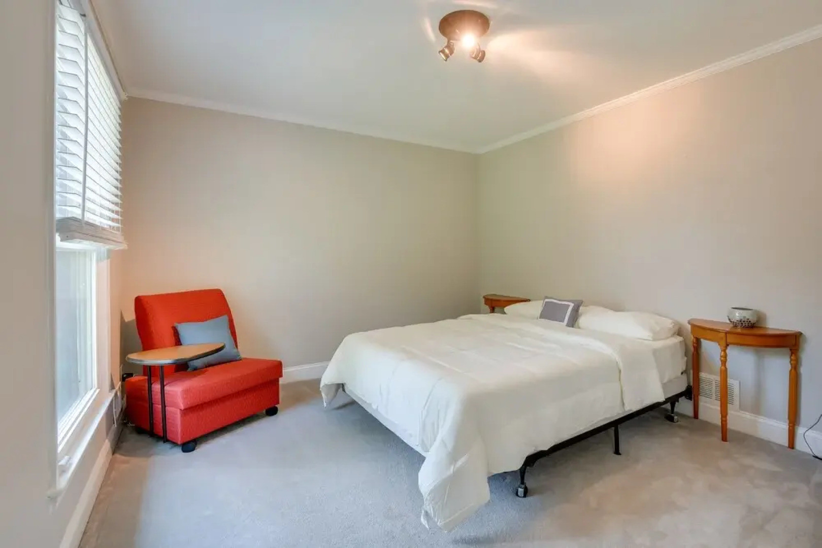 Rockville Home: Patio Oasis, Fireplace, Near DC!