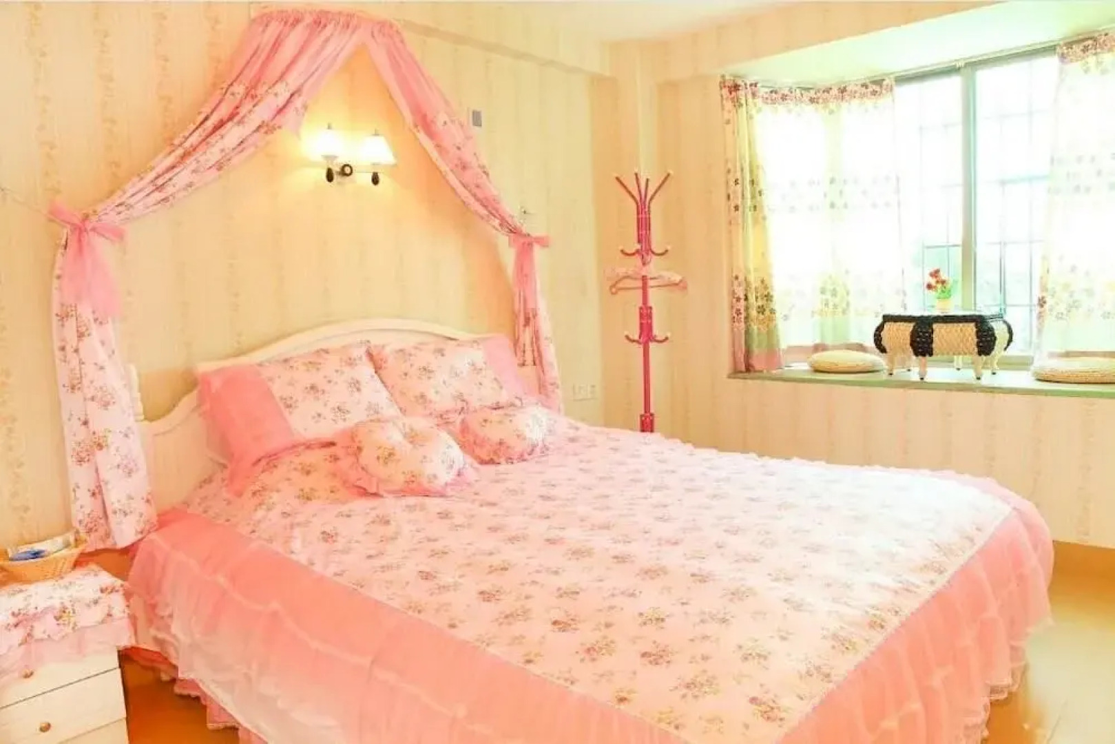 Xiamen Bloom Pinellia Holiday Home