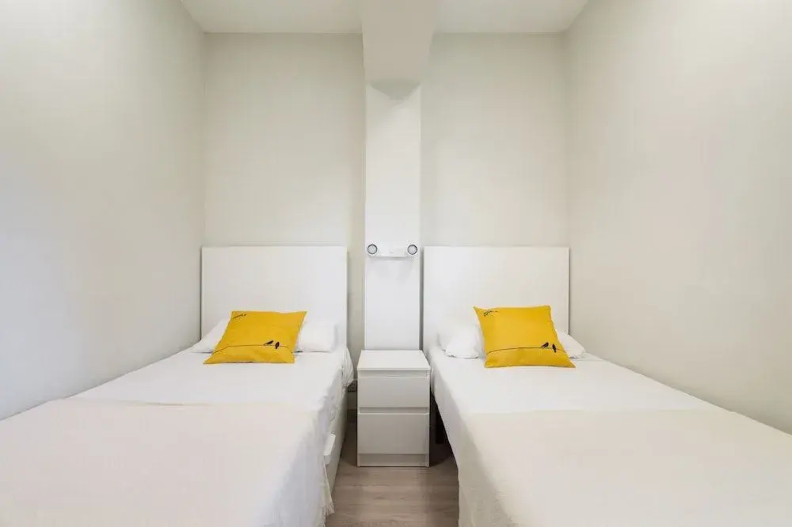 Pineda Be My Guest Castelldefels