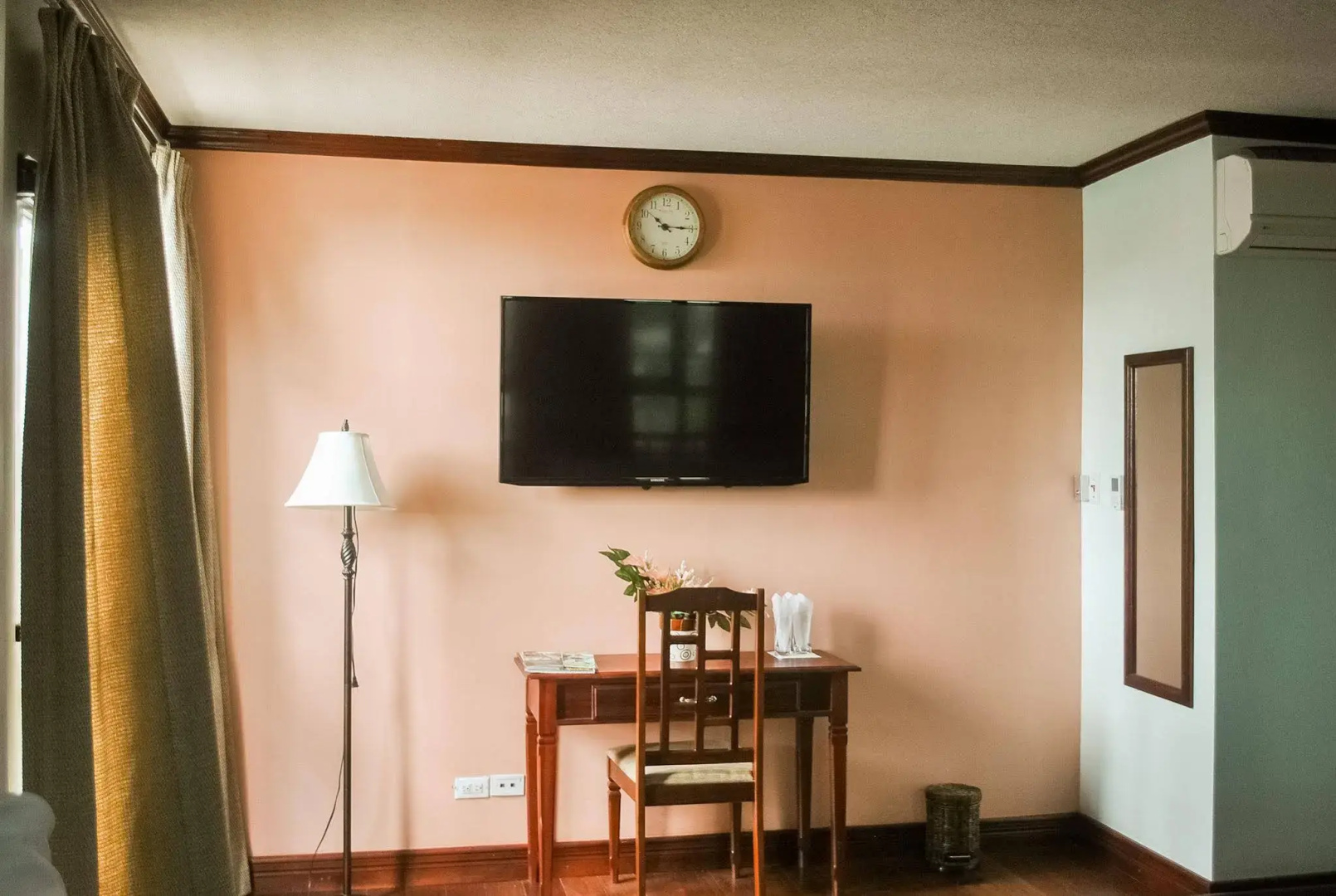 Brandsville Suites