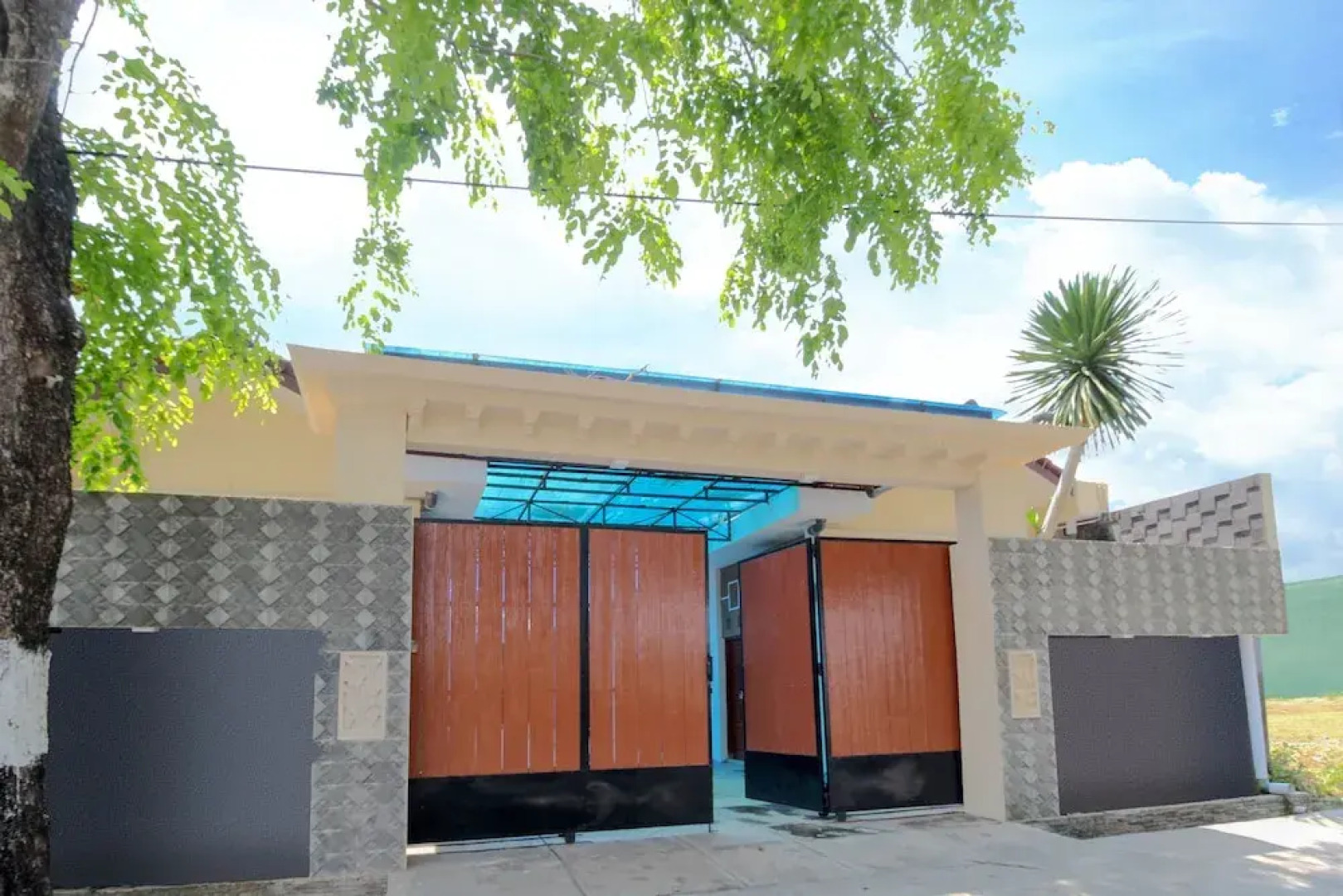 Airy Eco Syariah UNS Palur Panjar Rejo Solo