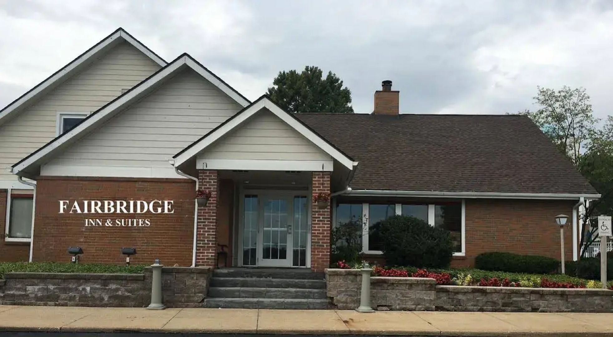 FairBridge Inn & Suites - Akron Copley Township - West