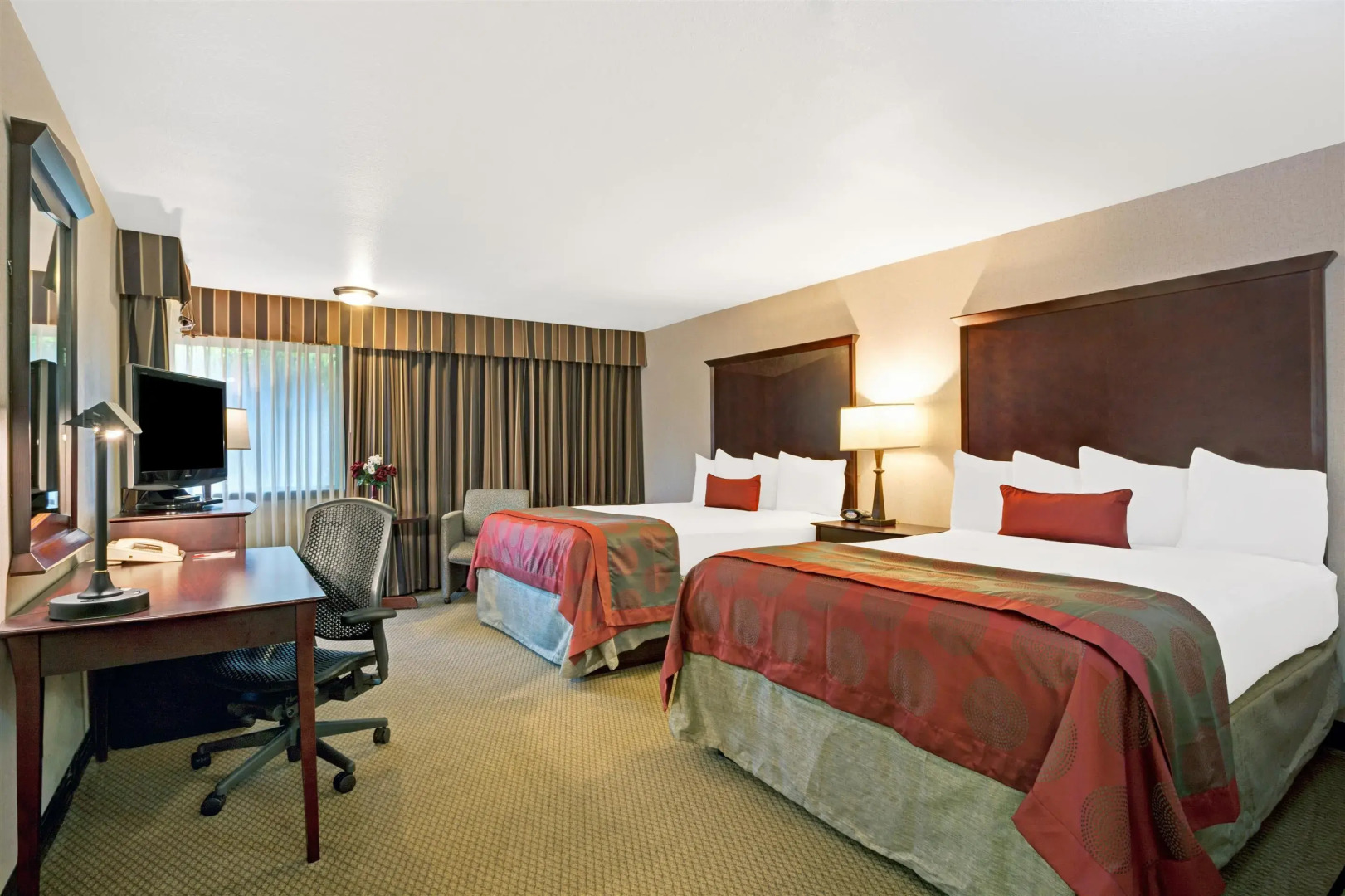 Ramada By Wyndham Tukwila Southcenter