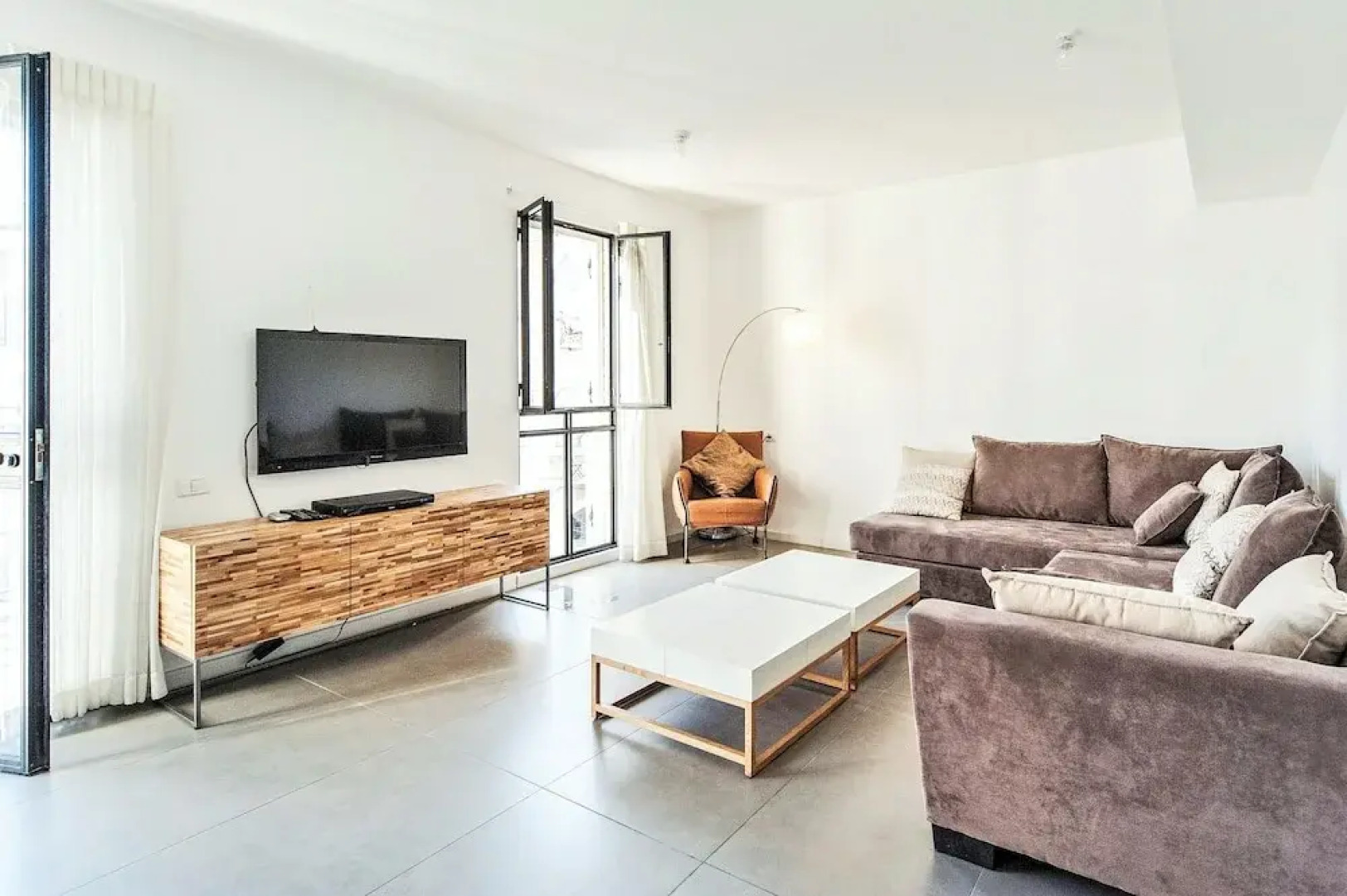 Sea N' Rent -Shimon Ben Shatach 8/3