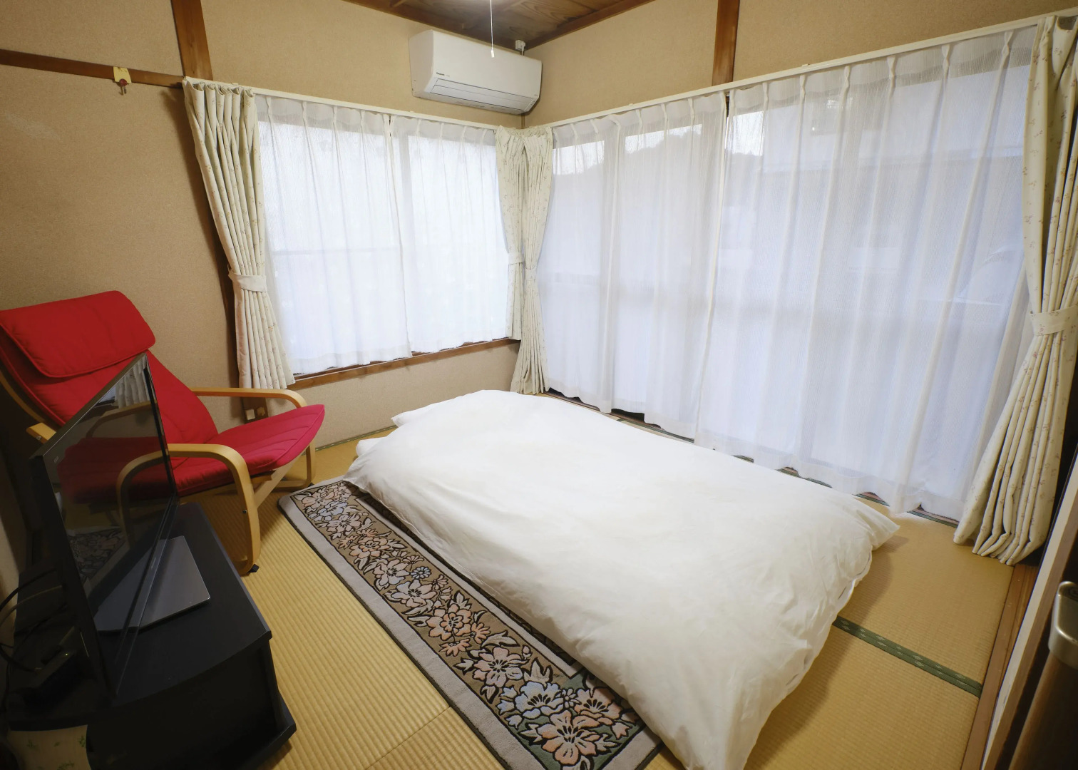 Vacation rentals -un-