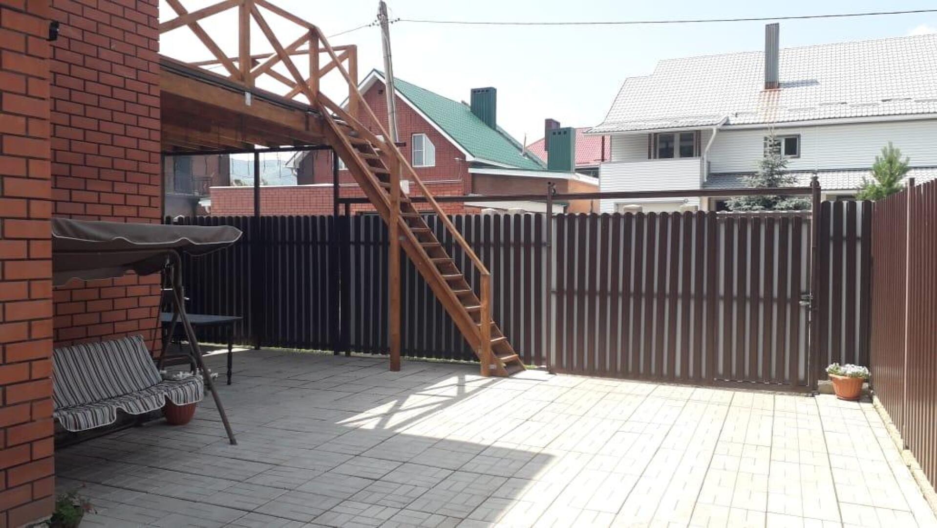 Уютный дом (Банное)