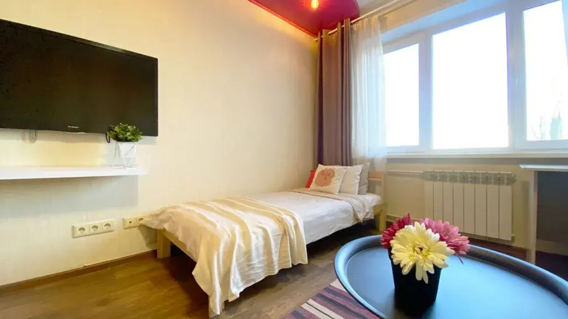 Two pillows on street Stepnaya, 19