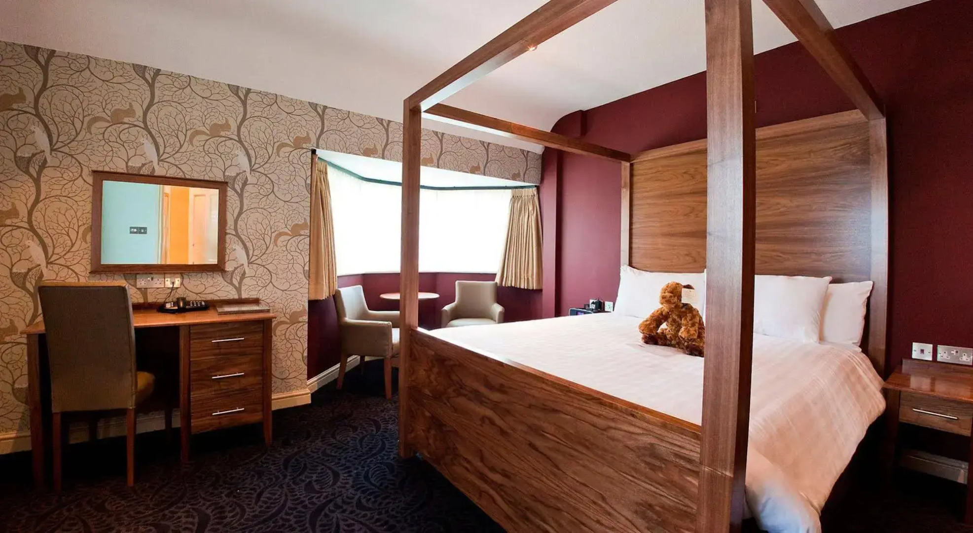 The Dog and Doublet Inn