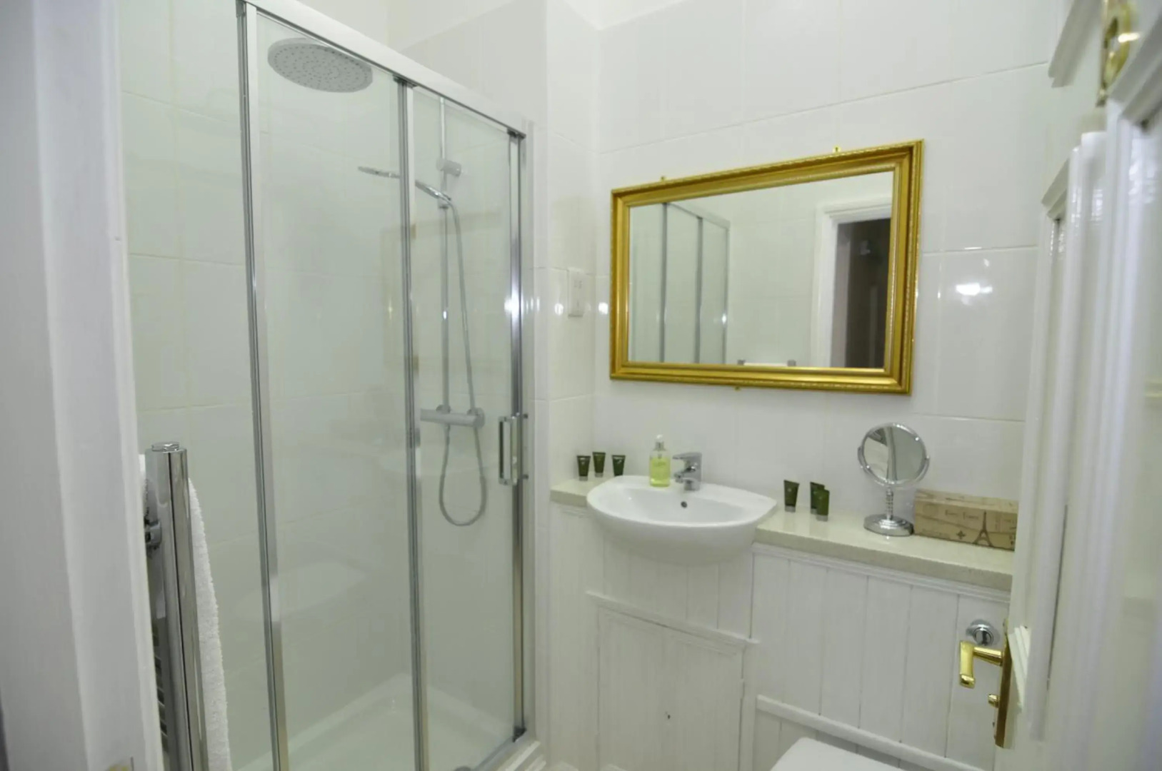 The Abbey Hotel and Apartments