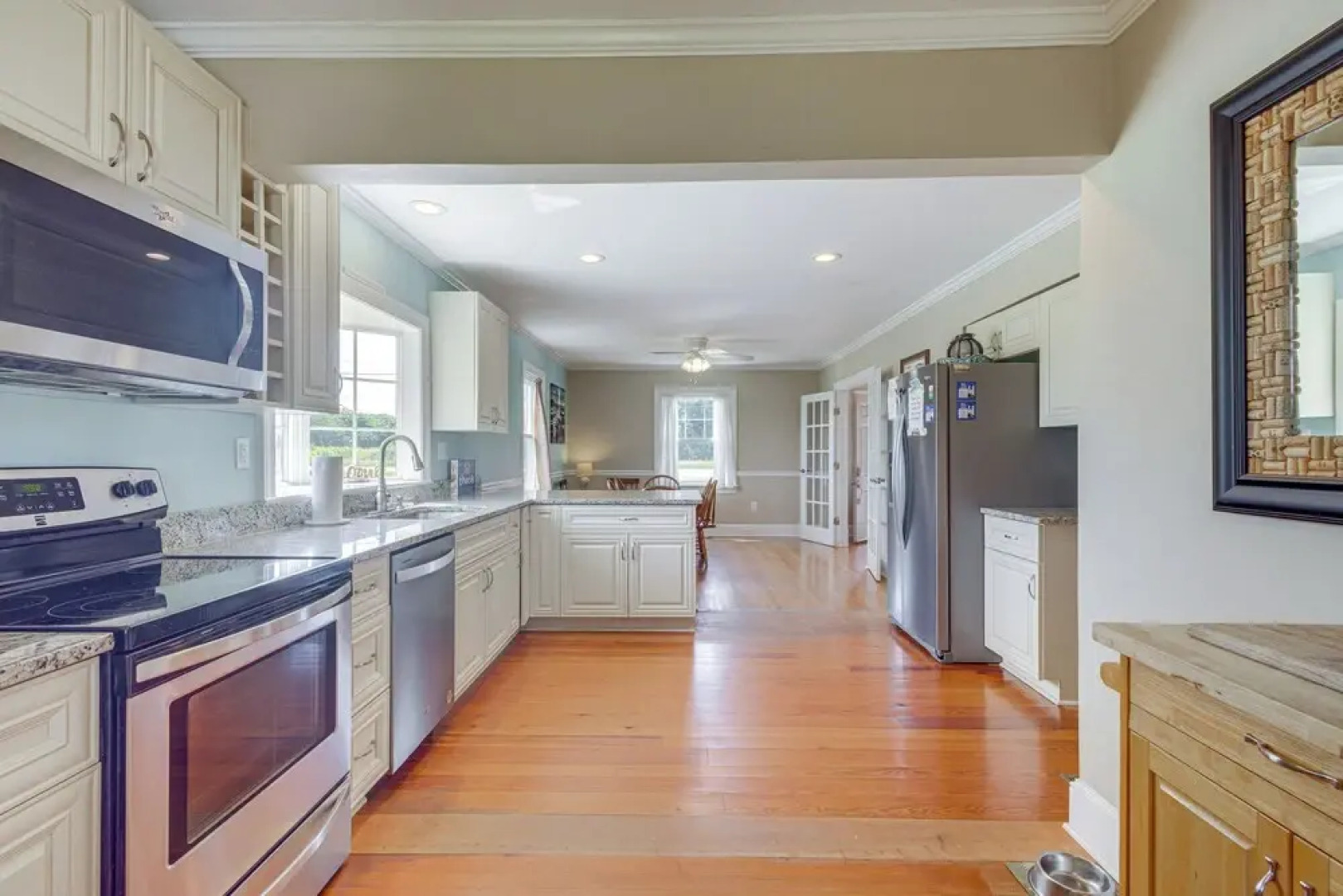 Updated Cape Charles Home ~ 2 Mi to Beachfront!